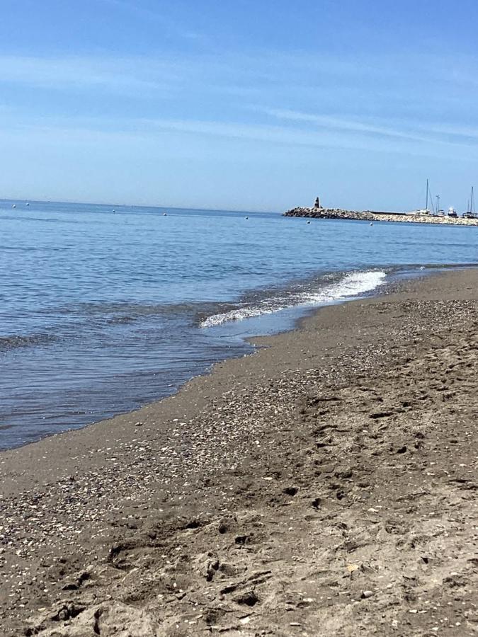Апартаменты Carihuela Park Palace Apartament Sun&Beach Торремолинос Экстерьер фото